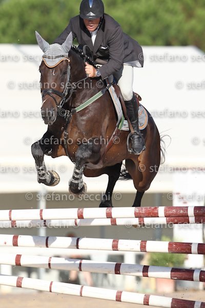 DE CESARIS_CORNEVAL_ECC_2011_SS3_4185.jpg